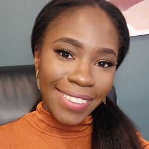 Meet your Posher, Kadiatou